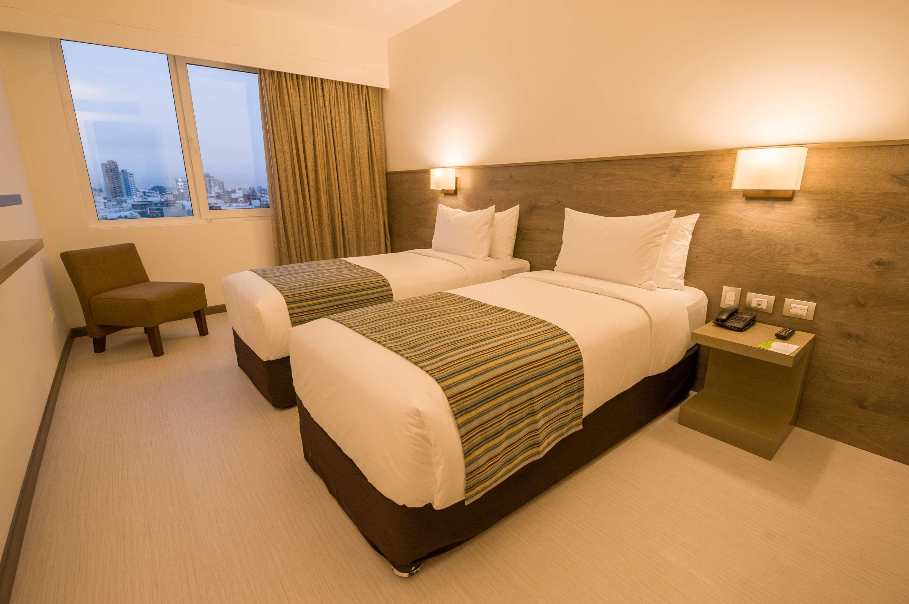 Best Western Posada Royale Hotel y Suites Simi Valley Exterior foto