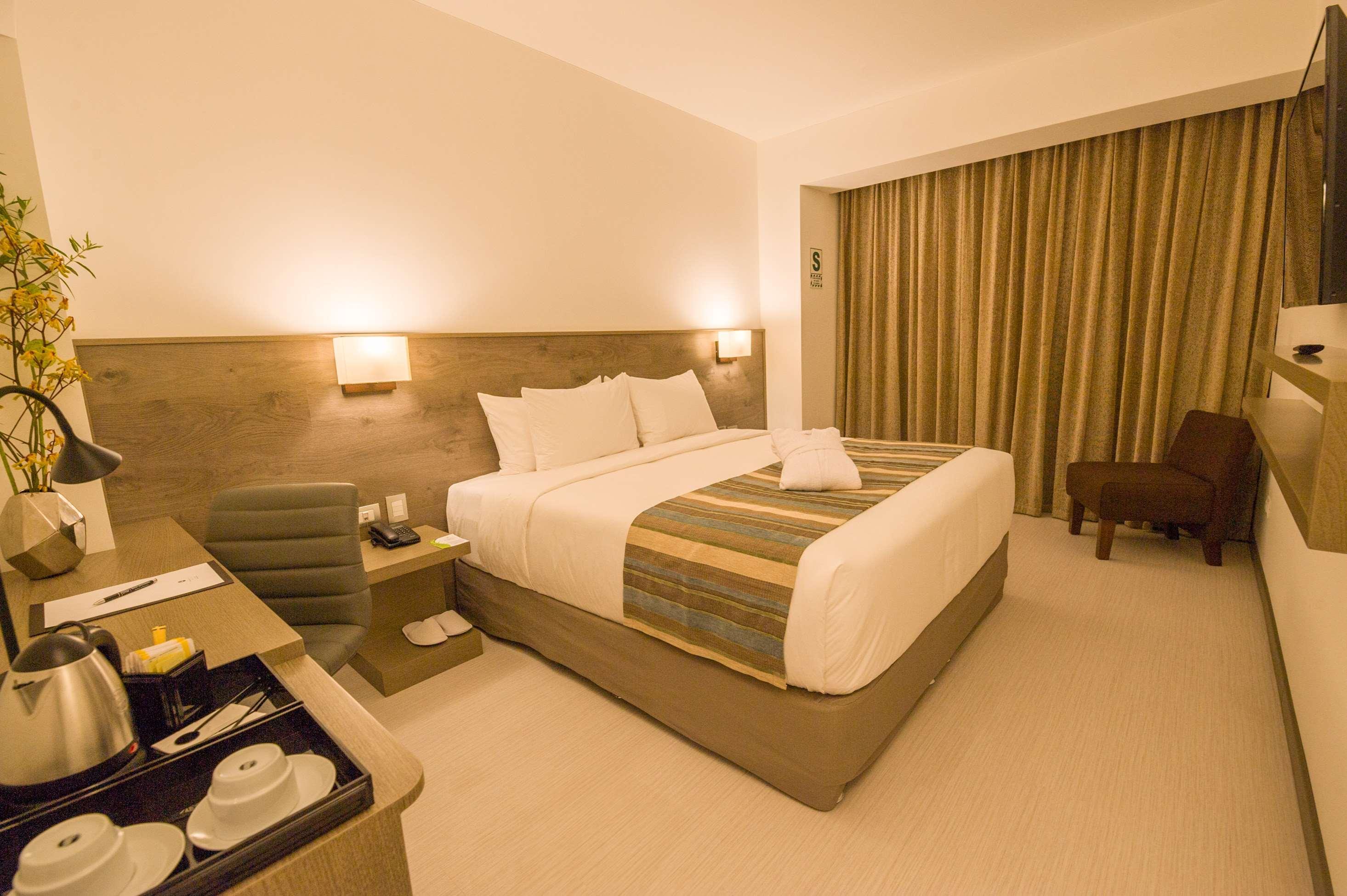 Best Western Posada Royale Hotel y Suites Simi Valley Exterior foto
