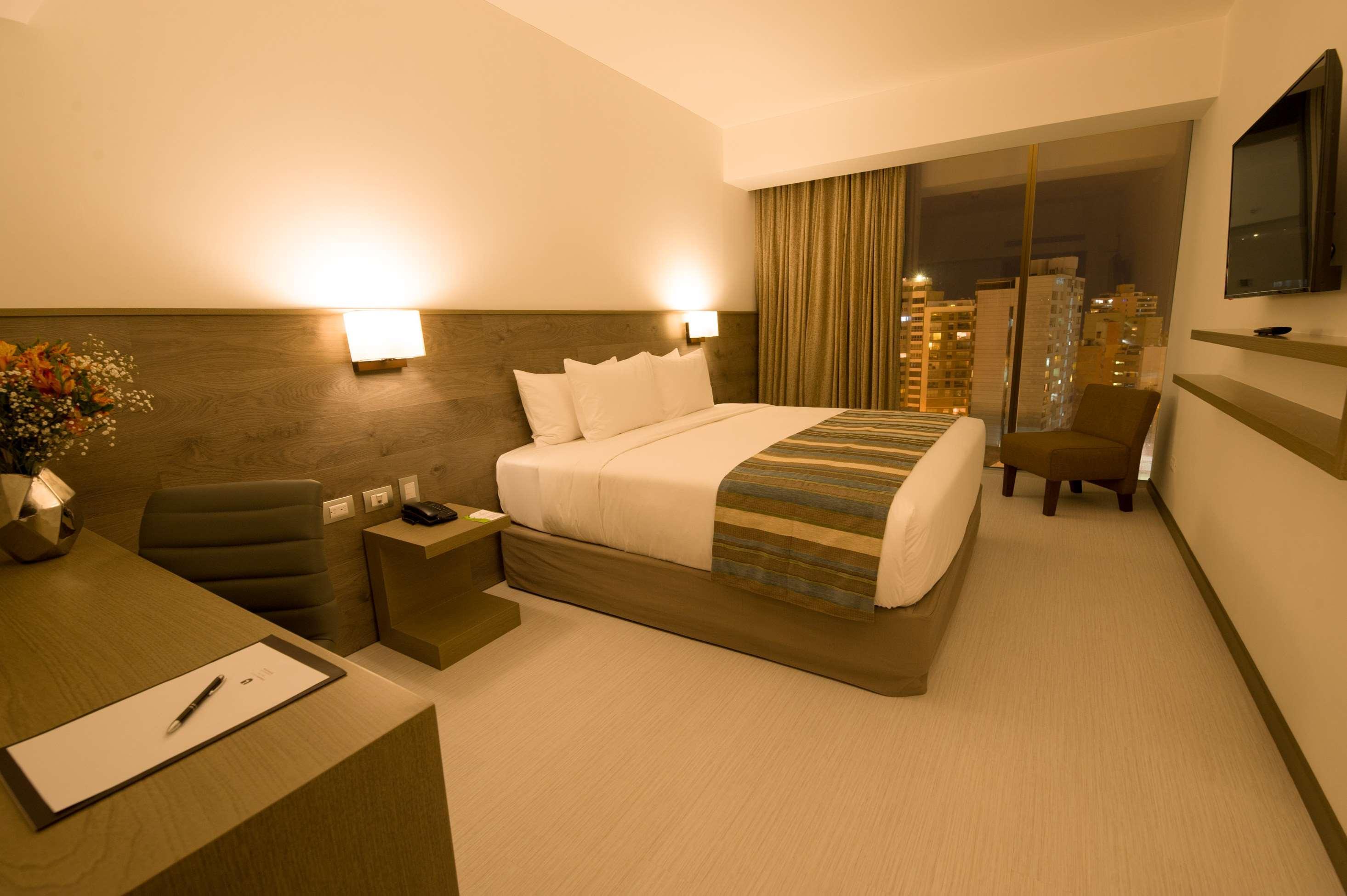 Best Western Posada Royale Hotel y Suites Simi Valley Exterior foto