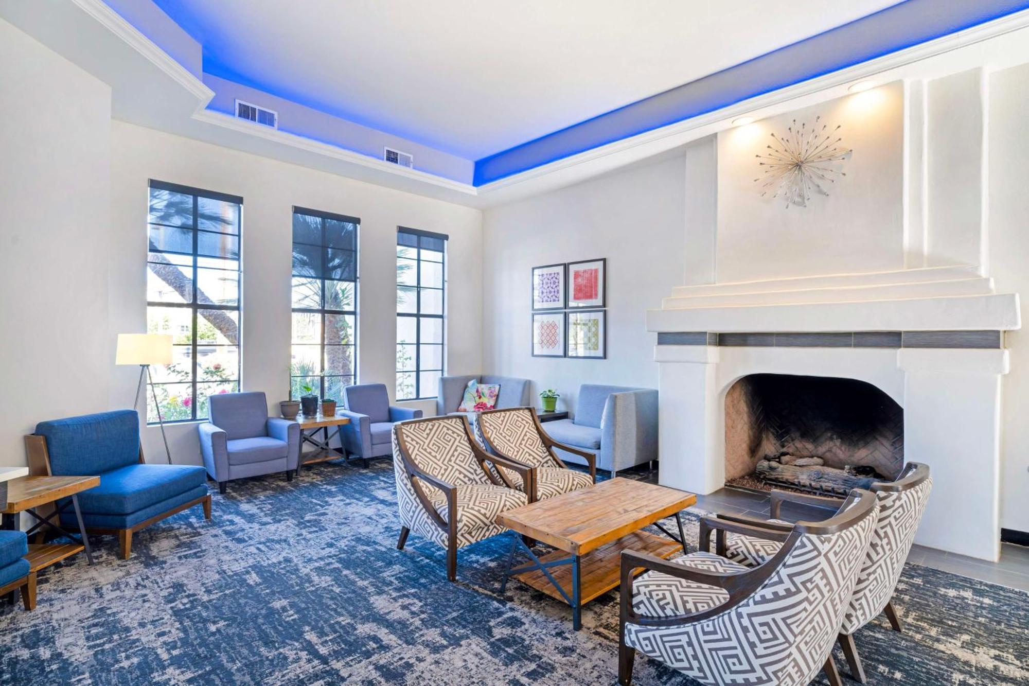 Best Western Posada Royale Hotel y Suites Simi Valley Exterior foto