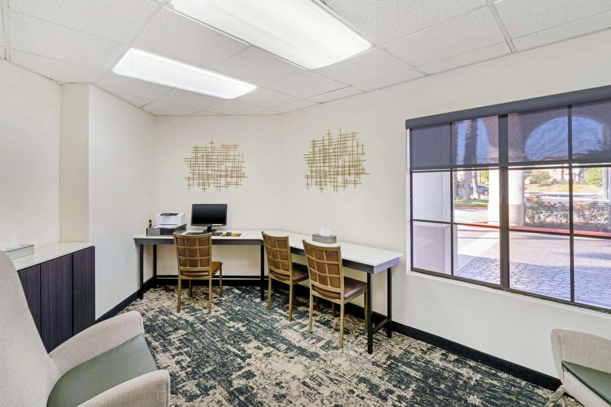 Best Western Posada Royale Hotel y Suites Simi Valley Exterior foto